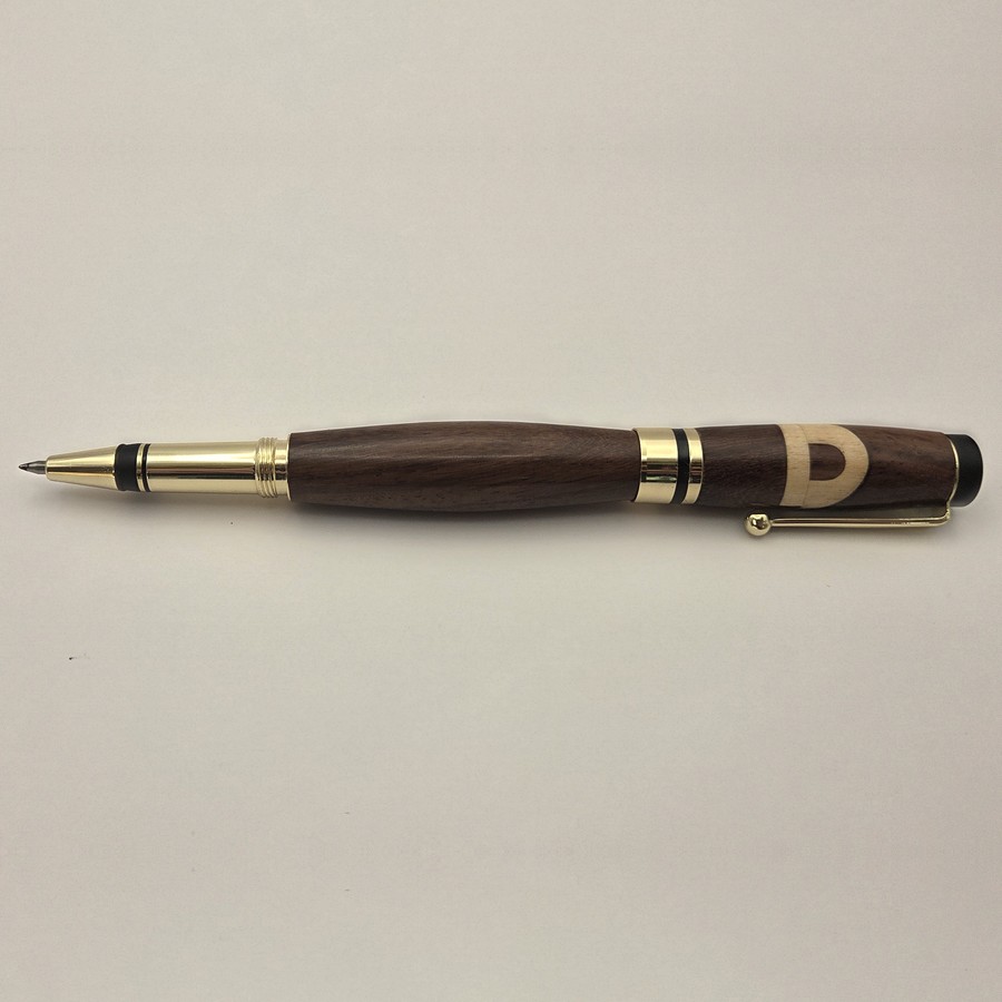 Wooden pen detail